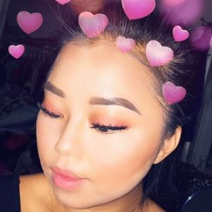 Meet your Posher, Annie